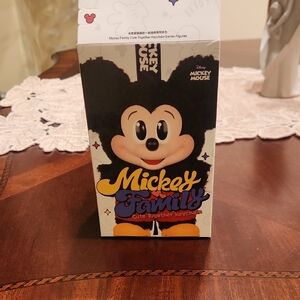 Disney Mickey Family Chip Keychain